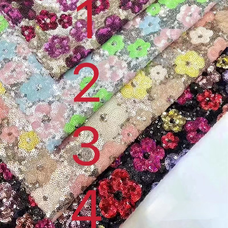 Pemborong renda memperkenalkan kain sequin baru untuk pakaian pakaian gadis dan wanita