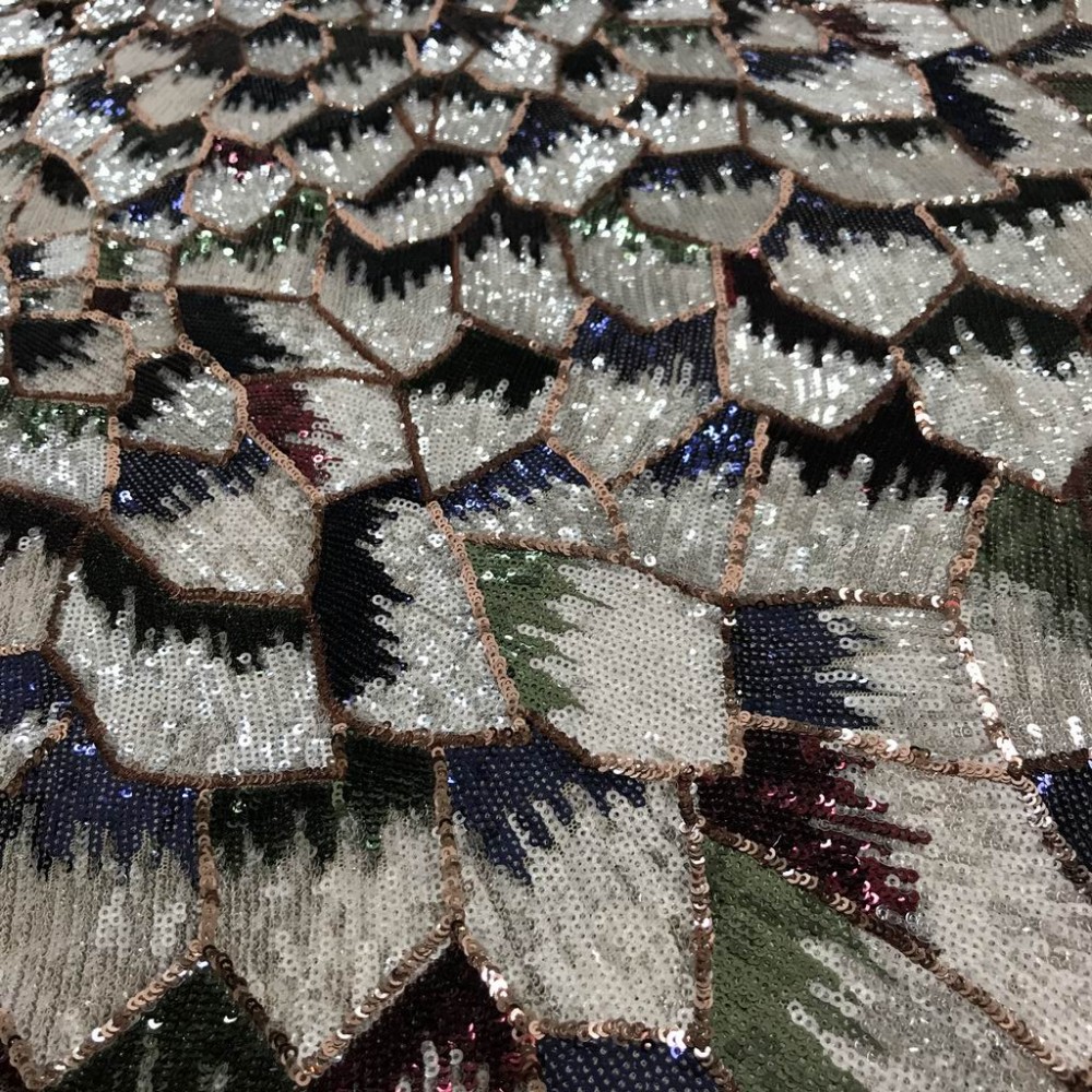 2020 New Beautiful Popular Wholesale Embroidery Sequin Lace Fabric Mesh